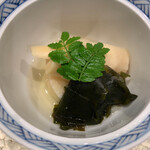 日本料理 とくを - 竹の子・わかめ煮