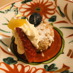 山玄茶 - 和三盆のシュークリーム