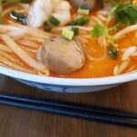 サワディー グリル バー - 