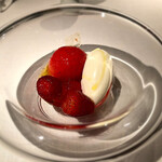 NARISAWA - 茨木　イチゴ・高知　フルーツトマト　静岡オリーブオイル