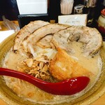 麺場　田所商店 - ★★★九州味噌 炙りチャーシュー 1100円 分厚いチャーシューと甘い味噌、さつま揚げのトッピングは秀逸！この店は外れが無い！