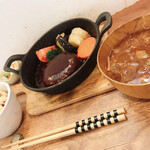 オーガニック カフェ&ダイニング グレインズ - 