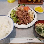 Appuru - ポーク焼肉定食 780円