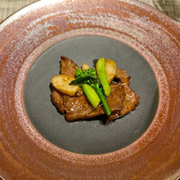 熱香森 - 牛肉と根野菜の黒胡椒炒め