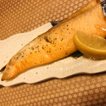 札幌 蟹ジンギスカン 贅沢食材西原 - 鮭のハラス焼き