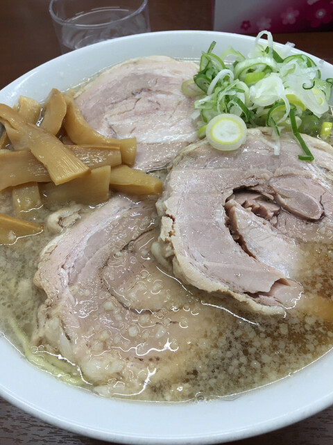 ひかり ラーメン 頑者公式Webサイト