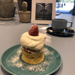 オーレ - いちごのショートケーキ￥６５０・パークサイドブレンド浅煎り¥５８０