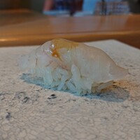 鮨 なんば 日比谷 - ヒラメ