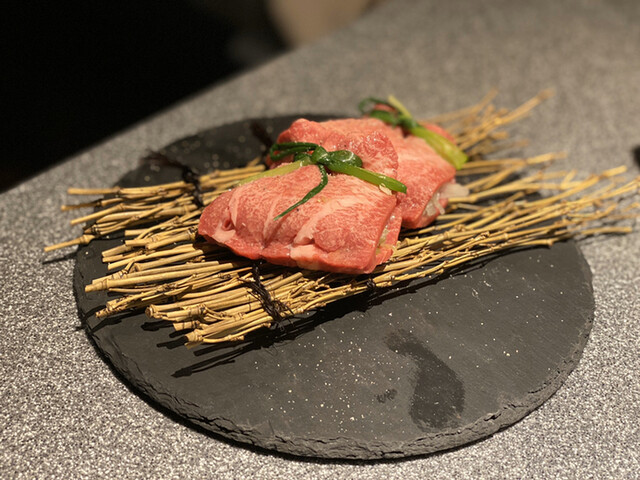 Yakinikuemmusubi 新橋 汐留 燒肉 食べログ 繁體中文