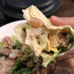 TGIフライデーズ - トルティアで巻いて…