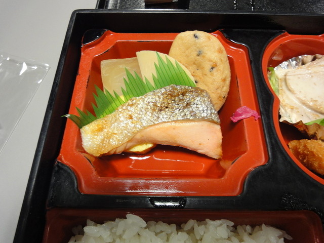 和洋懐石 四季 - 西新宿五丁目/弁当 | 食べログ 和洋懐石 四季 - 西新宿五丁目/弁当 | 食べログ