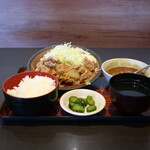 Yakitori Senta - 鶏生姜焼き定食＋ひと口カレーのルー