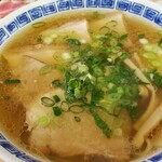 名代中華そば 山金 - チャーシュー麺