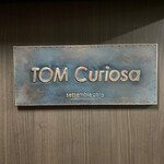 TOM Curiosa - 