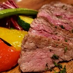 川反ミートキッチン - 友三角