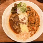 SPICY CURRY 魯珈 - 限定とラムカレーの2種カレーにるうろう煮玉子