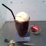 プレストコーヒー - エスプレッソフロート　アイスエスプレッソとミルクジェラートをご一緒に。¥680