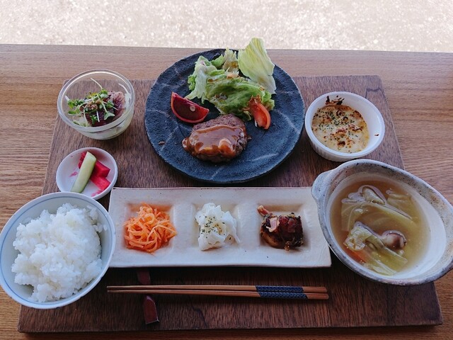 もにこど2 南伊予 カフェ 食べログ もにこど2 南伊予 カフェ 食べログ