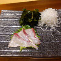 すし屋の根がみ - しまあじ