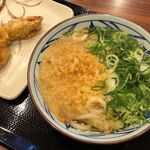 丸亀製麺 - かけうどん 大、かしわ天(2020/02/09撮影)