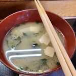 吉ひろ - やきめしには付いてくる味噌汁