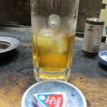 庚申酒場 - チーズとウーロンハイ