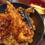 天久 - 穴子天丼。