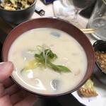 がばちょ - Sちゃのカツ丼についてる粕汁