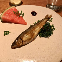 ラ・ボンヌターブル - 