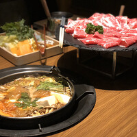 馬桜 銀座通り店 - 馬すき焼き