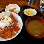 Mikuriya Honten - 海鮮漬け丼　780円