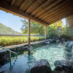 Surikamitei Ootori - Open-air hot spring bath with flowing spring water