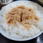 そばよし - 鰹粉をご飯に。