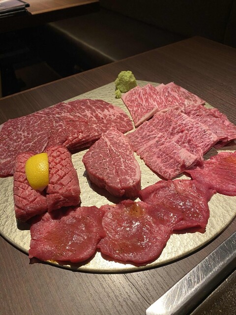 焼肉とワイン 醍醐 銀座店の料理の写真