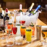 Approximately 40 types of alcohol-free drinks (120 minutes)