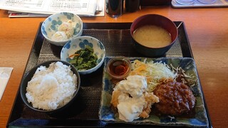 宮園 - 宮園定食(ハンバーグとチキン南蛮)