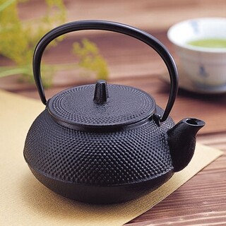 食べきれない唐揚 & 飲み切れないお茶割り ザンギティー_0