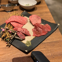 焼肉 うしみつ 恵比寿本店 - 