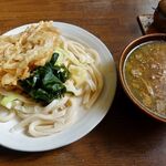 うどん屋 源さん - 肉天わかめ（特濃煮干し味）　770円