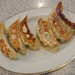 中華料理　みかみ - ぎょうざ（350円）