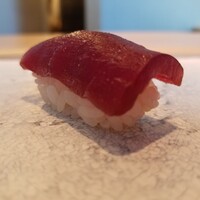 鮨 なんば 日比谷 - 赤身　37℃/21℃　　舎利の温度/種の温度