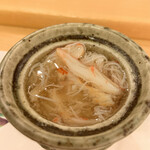 割烹 一楓 - 蟹の茶わん蒸し 蟹身がたっぷり。餡がかかっていました。 とろとろ茶わん蒸し。