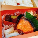 お弁当 ぎん香 - 