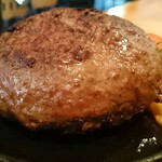 ザ ドランケン ダック - 肉肉しいハンバーグ