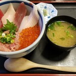 Hokkatsu Maguroya - ◆「よくばり丼」