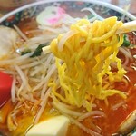 らい久 - 「バターみそラーメン 特大」②