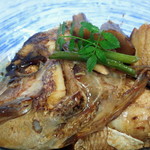 魚庵旬彩 - 卯月膳の鯛のあら炊きUP大きいよ！