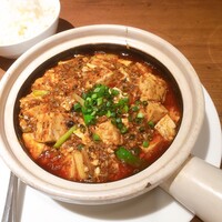 四川料理 龍の子 - 人生初めてレベルのぬるい麻婆豆腐じゃった