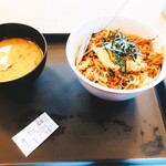 松屋 市原白金通店 - ビビン丼