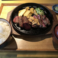 京都ダイニング正義 - アンガス牛200g ご飯みそ汁セット ご飯大盛 わさび 京都ダイニング正義 - アンガス牛200g ご飯みそ汁セット ご飯大盛 わさび